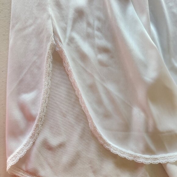 Vassarette White Half Slip Size 20 L Lace Hem Nylon - Picture 5 of 7